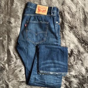 Men’s Levi’s 501s